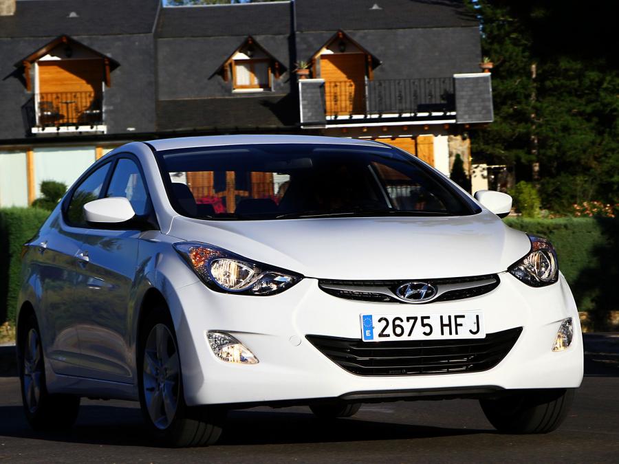  Hyundai Elantra 2010 года  (фото 11 из 19)